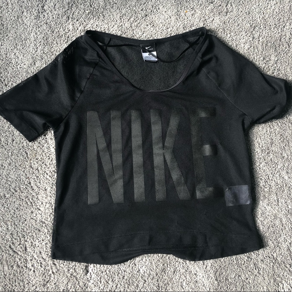 Nike Mesh Top 🥰